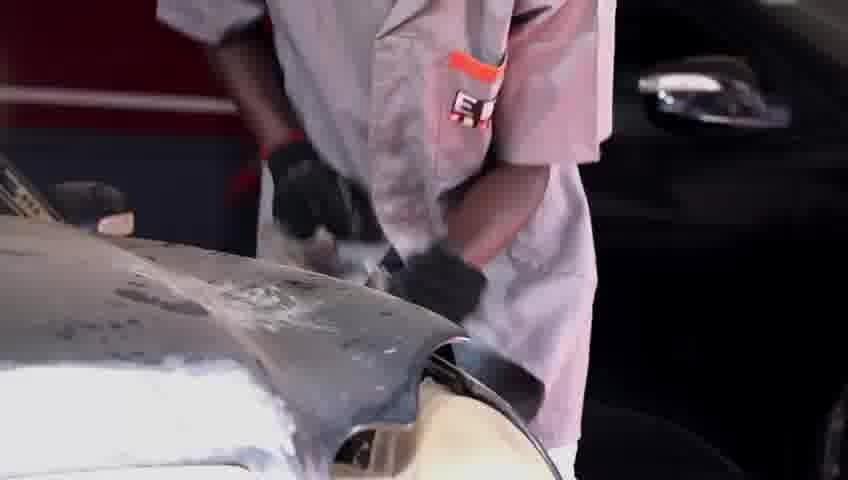 Travaux pratiques de carrosserie automobile